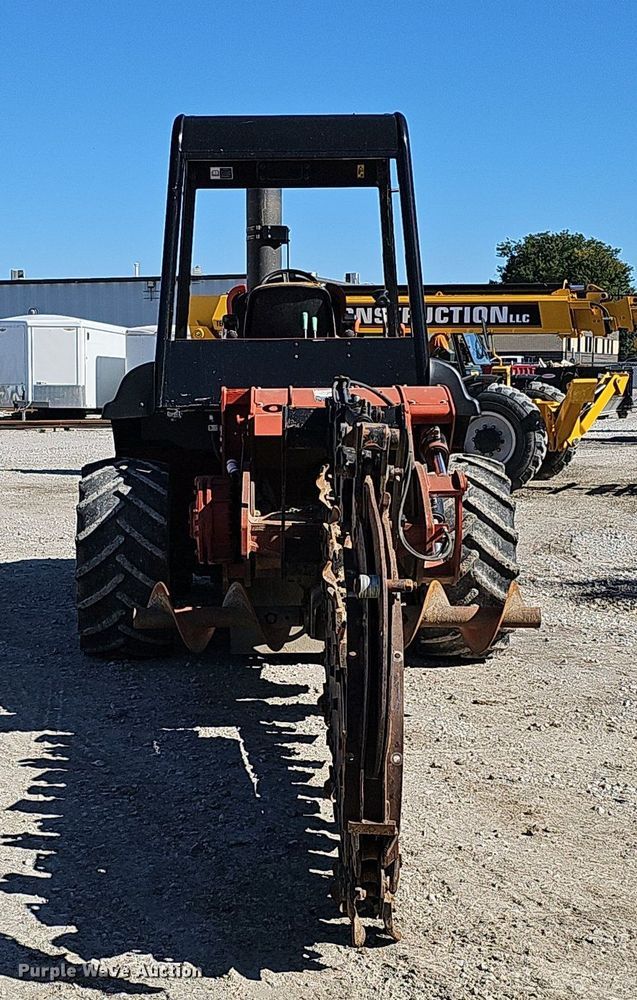image for item DQ1201 2007 Ditch Witch RT95  trencher