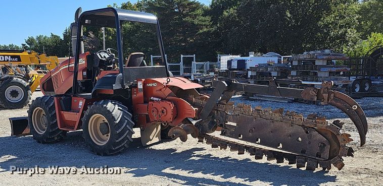 image for item DQ1201 2007 Ditch Witch RT95  trencher
