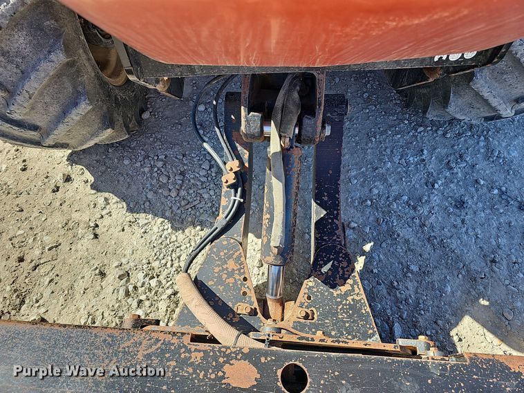 image for item DQ1201 2007 Ditch Witch RT95  trencher