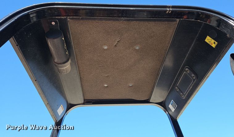 image for item DQ1201 2007 Ditch Witch RT95  trencher