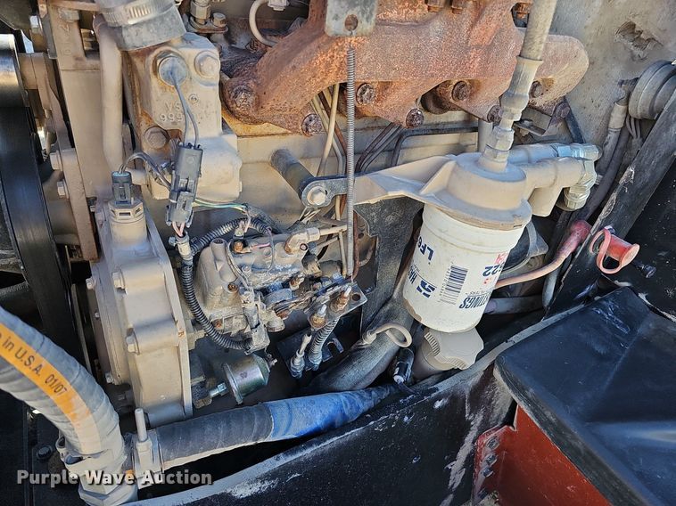 image for item DQ1201 2007 Ditch Witch RT95  trencher