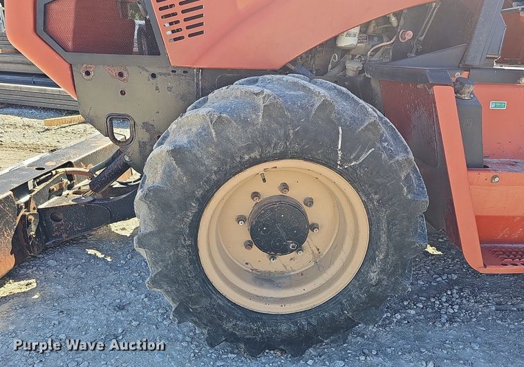 image for item DQ1201 2007 Ditch Witch RT95  trencher