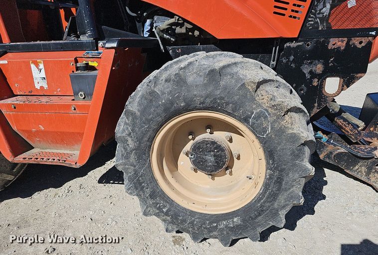 image for item DQ1201 2007 Ditch Witch RT95  trencher