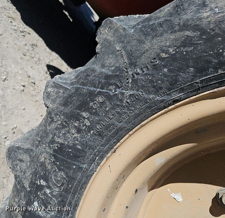 image for item DQ1201 2007 Ditch Witch RT95  trencher