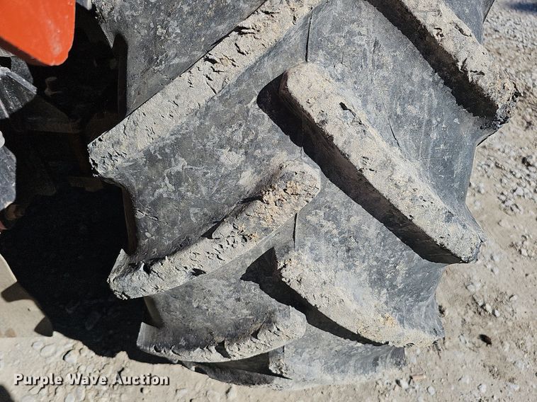 image for item DQ1201 2007 Ditch Witch RT95  trencher