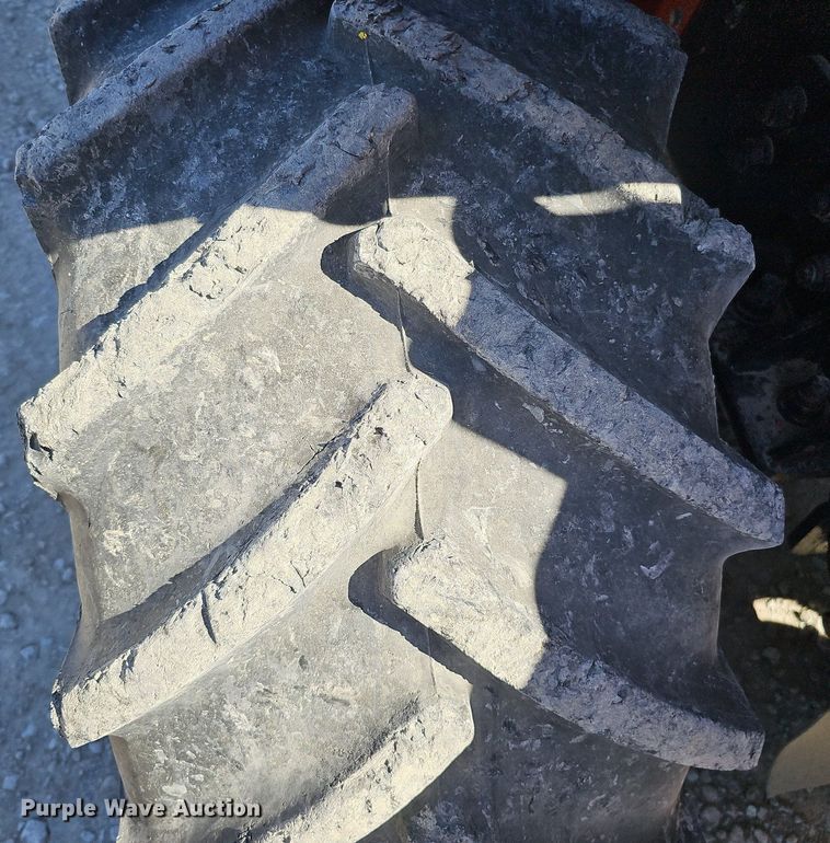 image for item DQ1201 2007 Ditch Witch RT95  trencher