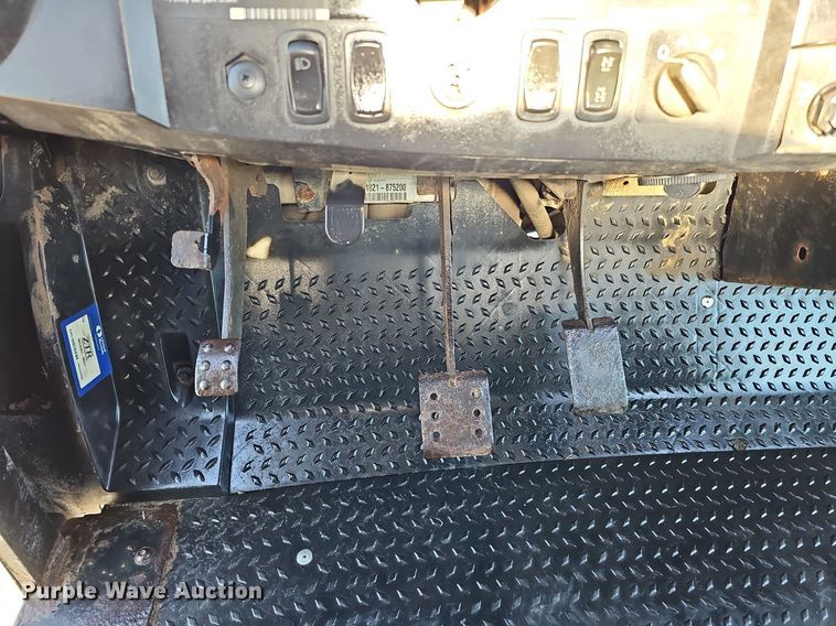 image for item DQ1206 2018 Club Car M6H  utility vehicle