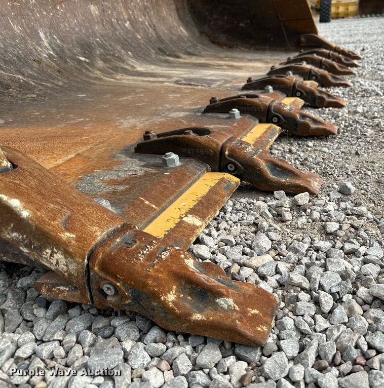 image for item DQ1439 2017 John Deere 624K-II  wheel loader