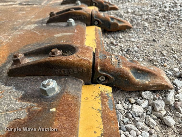 image for item DQ1439 2017 John Deere 624K-II  wheel loader