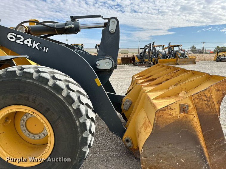 image for item DQ1439 2017 John Deere 624K-II  wheel loader