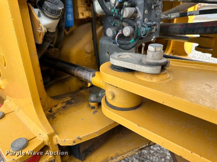 image for item DQ1439 2017 John Deere 624K-II  wheel loader