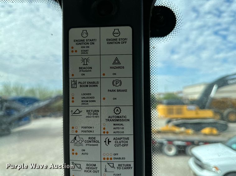 image for item DQ1439 2017 John Deere 624K-II  wheel loader