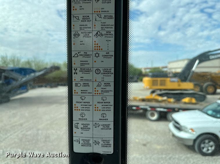 image for item DQ1439 2017 John Deere 624K-II  wheel loader