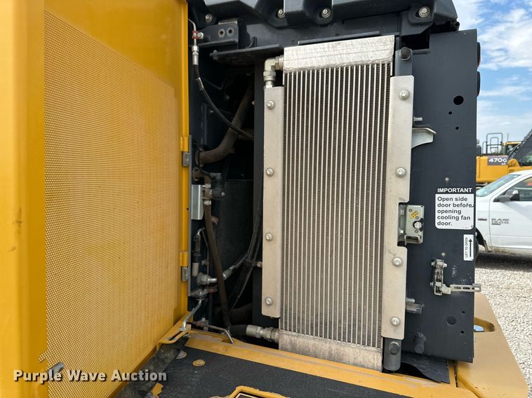 image for item DQ1439 2017 John Deere 624K-II  wheel loader