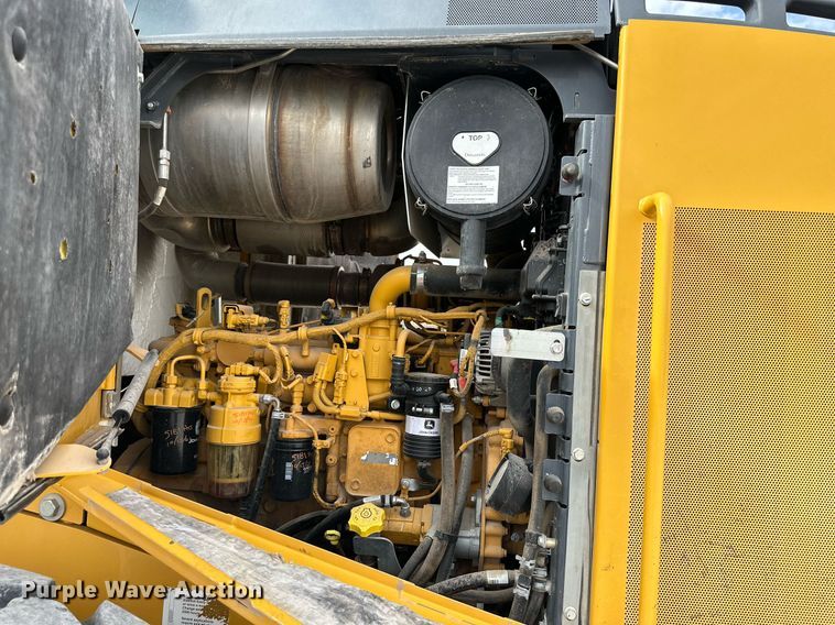 image for item DQ1439 2017 John Deere 624K-II  wheel loader