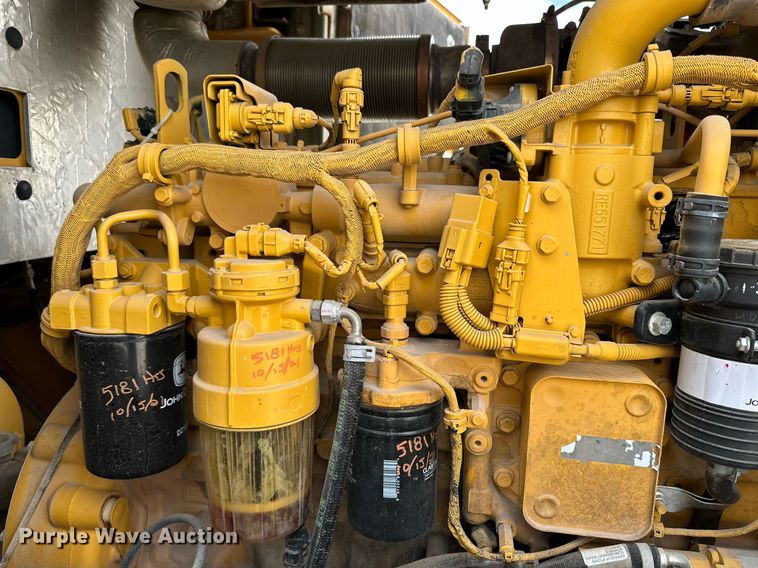 image for item DQ1439 2017 John Deere 624K-II  wheel loader