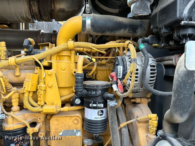 image for item DQ1439 2017 John Deere 624K-II  wheel loader