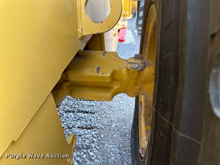 image for item DQ1439 2017 John Deere 624K-II  wheel loader