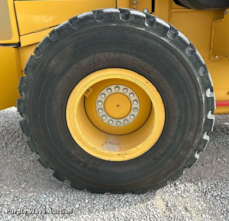 image for item DQ1439 2017 John Deere 624K-II  wheel loader