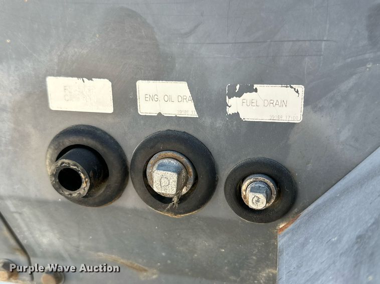 image for item DQ1443 Airman PDS185S  air compressor