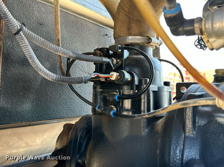 image for item DQ1443 Airman PDS185S  air compressor