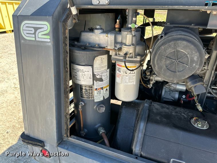 image for item DQ1443 Airman PDS185S  air compressor