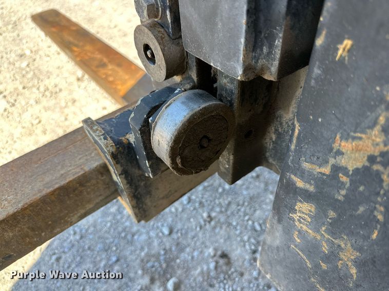 image for item DQ1451 2008 Noble R80-10K forklift