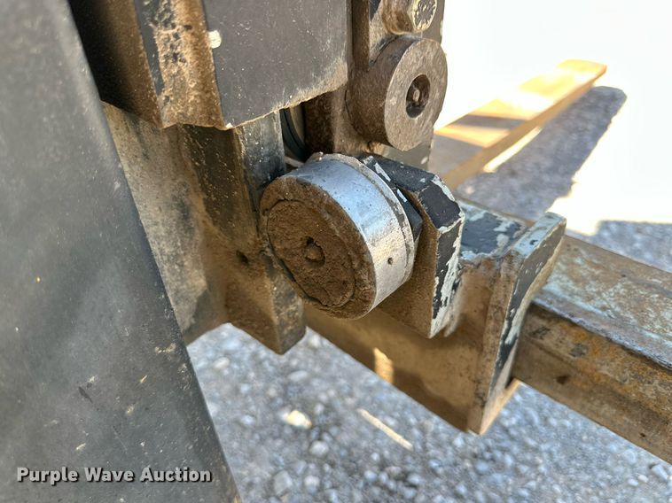 image for item DQ1451 2008 Noble R80-10K forklift