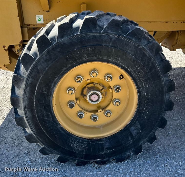 image for item DQ1451 2008 Noble R80-10K forklift