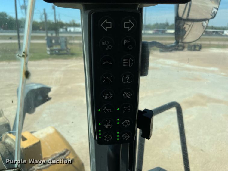 image for item DQ2201 2016 Caterpillar 950M  wheel loader