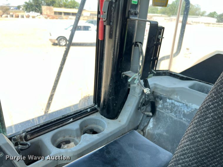 image for item DQ2201 2016 Caterpillar 950M  wheel loader