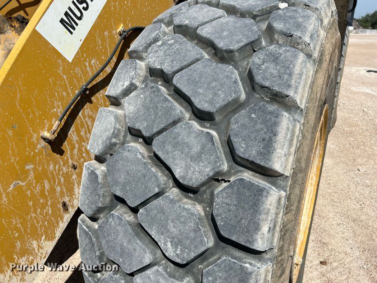 image for item DQ2201 2016 Caterpillar 950M  wheel loader