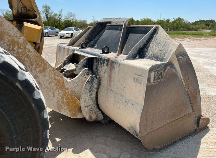 image for item DQ2202 2018 Caterpillar 972M  wheel loader