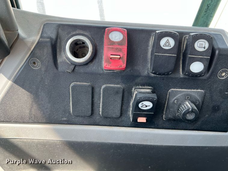 image for item DQ2202 2018 Caterpillar 972M  wheel loader