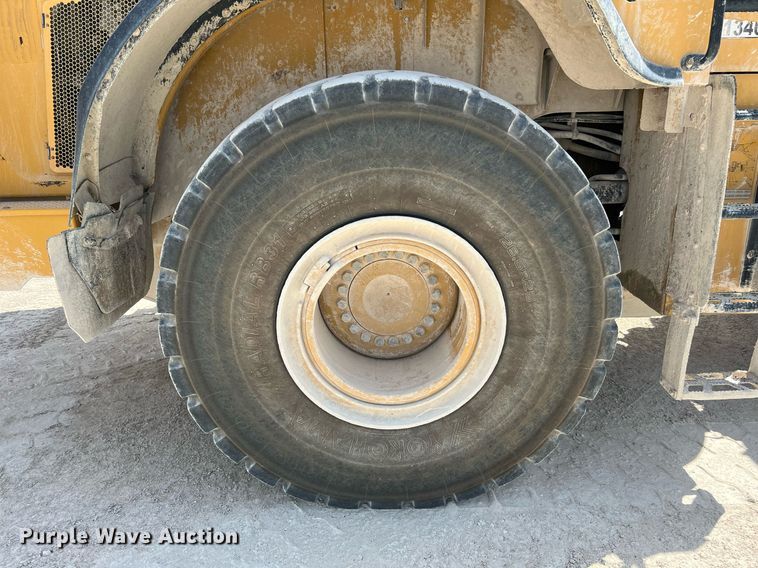 image for item DQ2202 2018 Caterpillar 972M  wheel loader