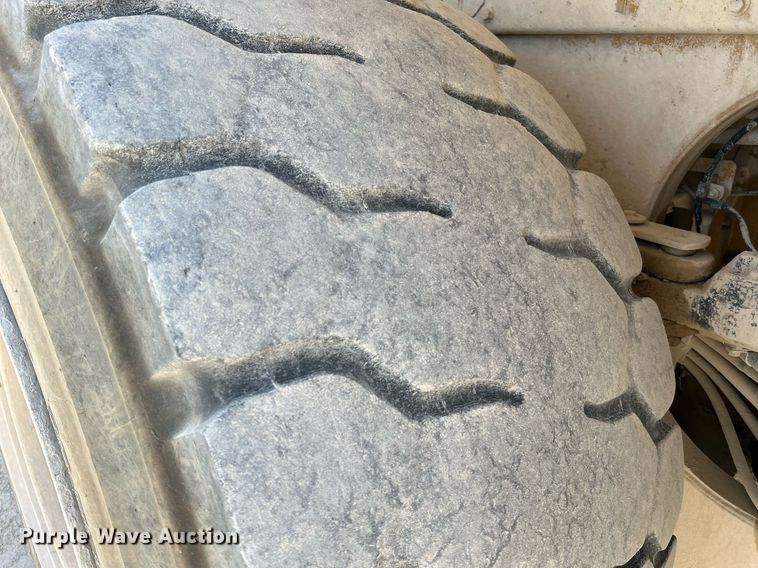 image for item DQ2202 2018 Caterpillar 972M  wheel loader