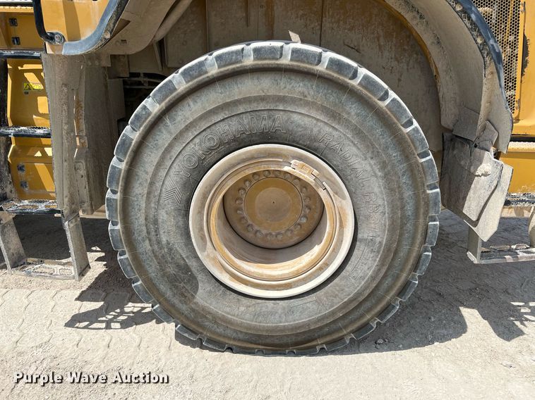 image for item DQ2202 2018 Caterpillar 972M  wheel loader