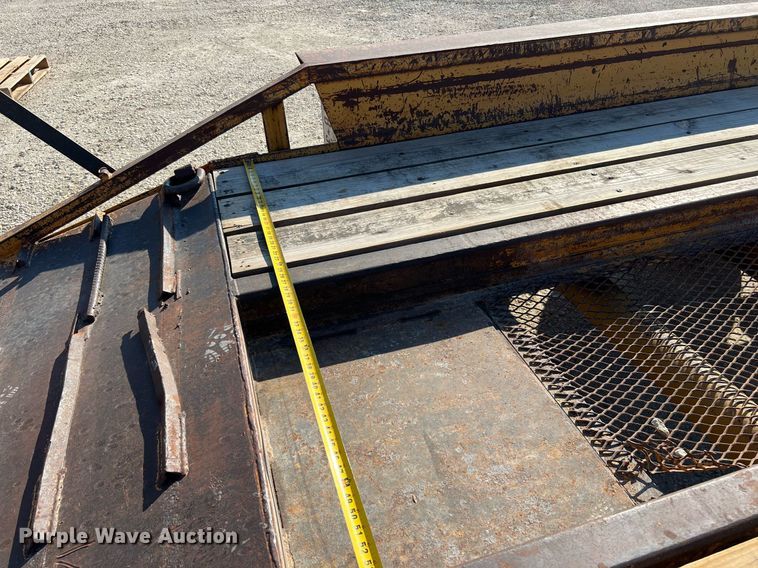 image for item DQ2210 2000 Belshe DP-18  equipment trailer