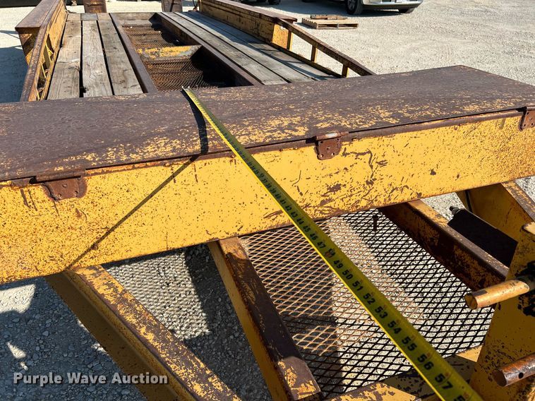 image for item DQ2210 2000 Belshe DP-18  equipment trailer