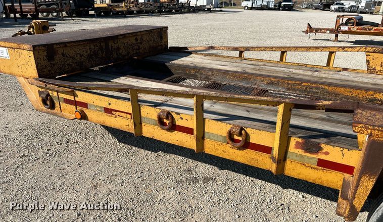 image for item DQ2210 2000 Belshe DP-18  equipment trailer