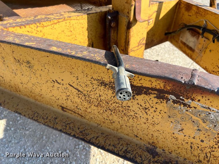 image for item DQ2210 2000 Belshe DP-18  equipment trailer