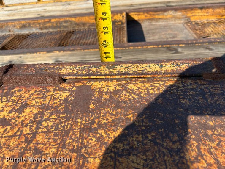 image for item DQ2210 2000 Belshe DP-18  equipment trailer