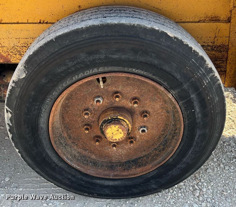 image for item DQ2210 2000 Belshe DP-18  equipment trailer