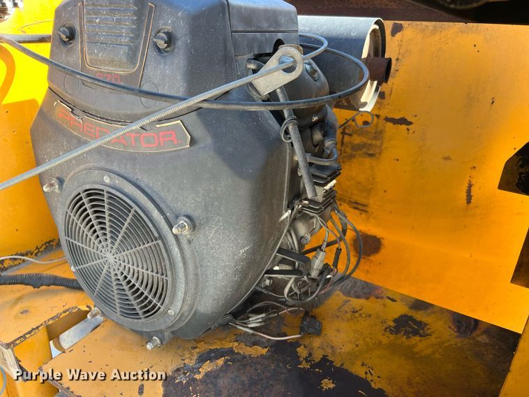 image for item DQ2211 1999 Vac-Tron PMD-00  vacuum excavator