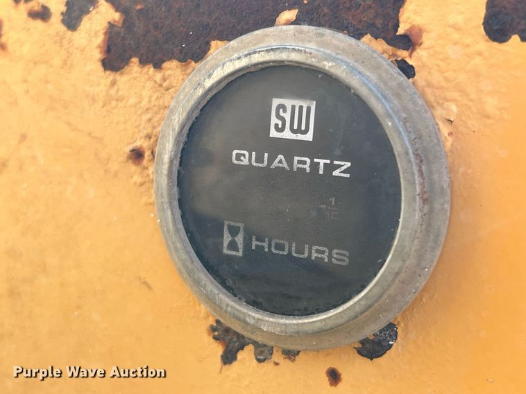 image for item DQ2211 1999 Vac-Tron PMD-00  vacuum excavator