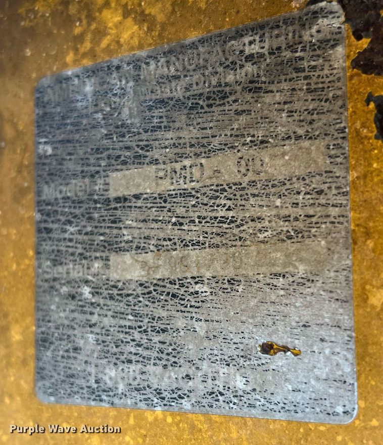 image for item DQ2211 1999 Vac-Tron PMD-00  vacuum excavator