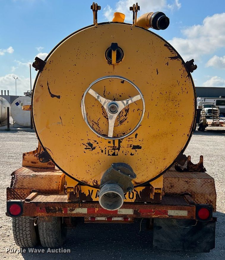 image for item DQ2212 Vac-Tron PMD-00  vacuum excavator