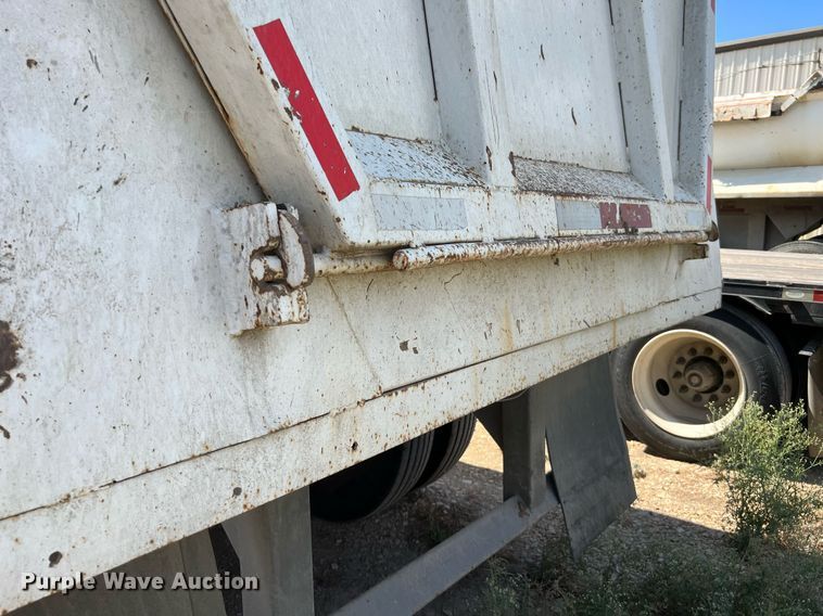 image for item DQ2218 2007 Leach  end dump pup trailer