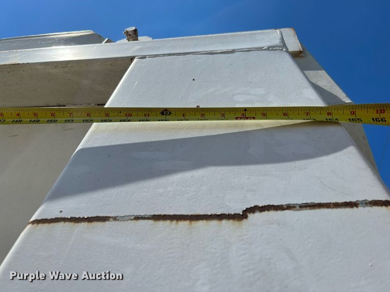 image for item DQ2218 2007 Leach  end dump pup trailer