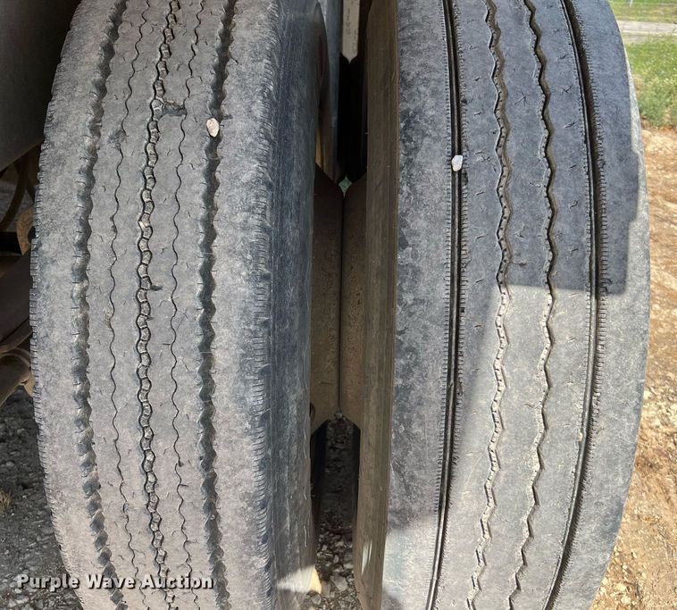 image for item DQ2218 2007 Leach  end dump pup trailer